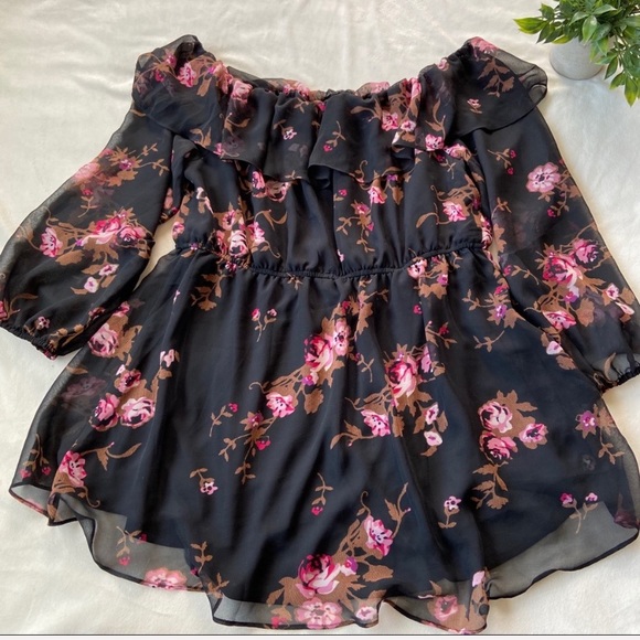 Lane Bryant Floral Convertible Ruffle Top - Picture 3 of 8